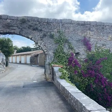 Bright Apartment Close To The Village Tourrettes-sur-Loup Exterior photo